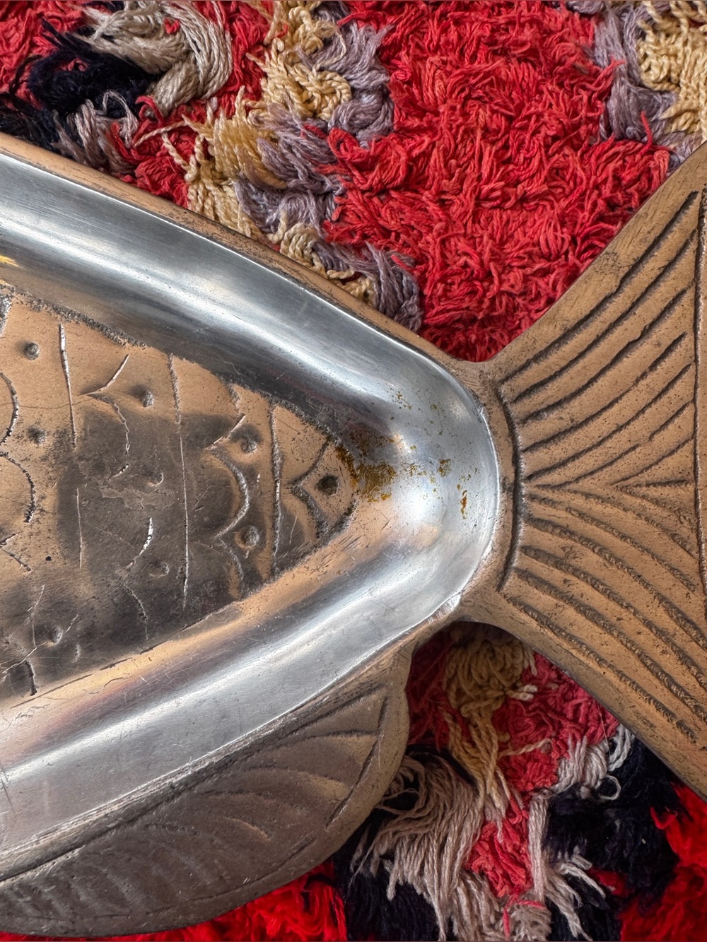 60s-70s Vintage Aluminum Fish Tray - Picture 5 of 7